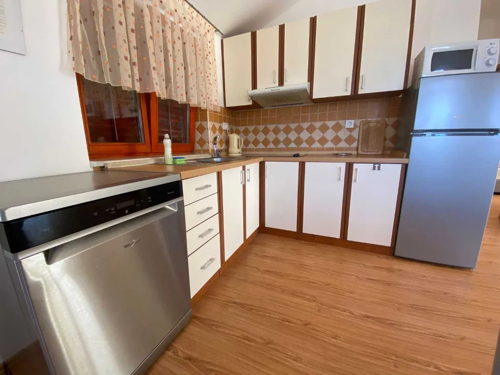 2-Bedroom Apartment with Sea View in Vrboska