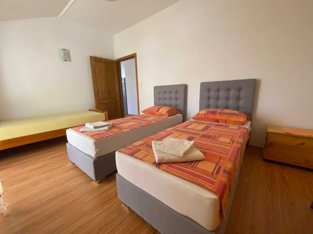 2-Bedroom Apartment with Sea View in Vrboska