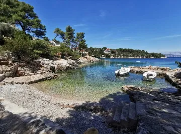 2-Bedroom Apartment with Sea View in Vrboska