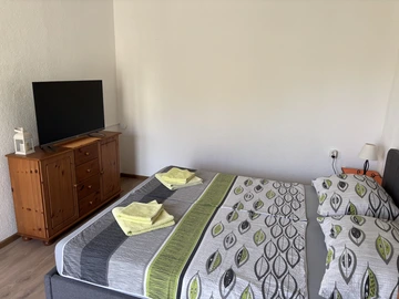 Air-conditioned Studio Apartment in Vrboska for 2