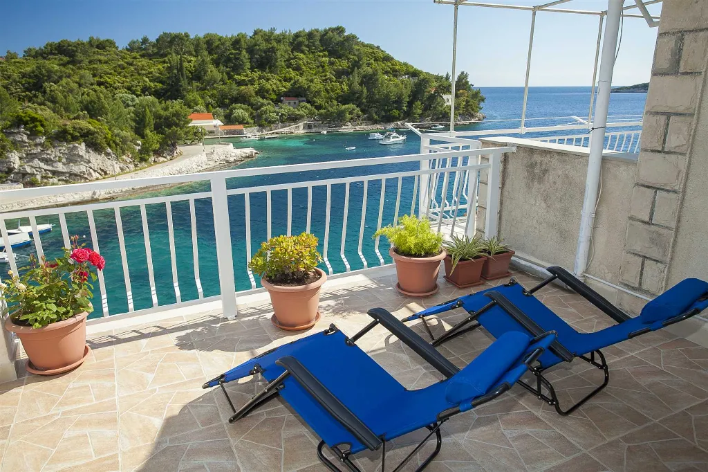 Two-Bedroom Apartment in Blato for 4 Guests