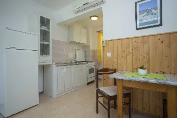 Studio Apartment with Sea View for 2 in Blato