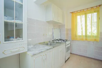 Studio Apartment with Sea View for 2 in Blato