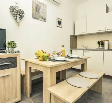 Karlobag Seaview Apartment for Up to 4