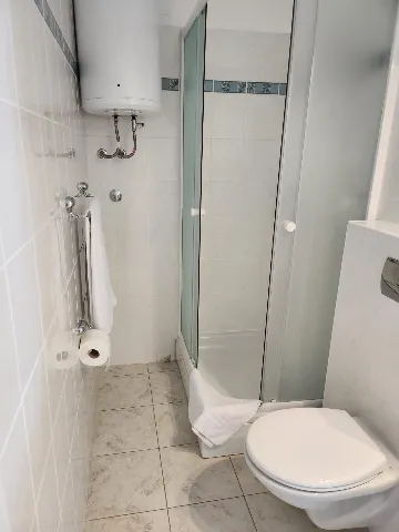 Karlobag Seaview Apartment for Up to 4