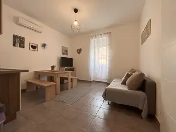 Apartment in Karlobag for up to 4 Guests