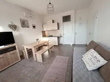 Apartment in Karlobag for up to 4 Guests