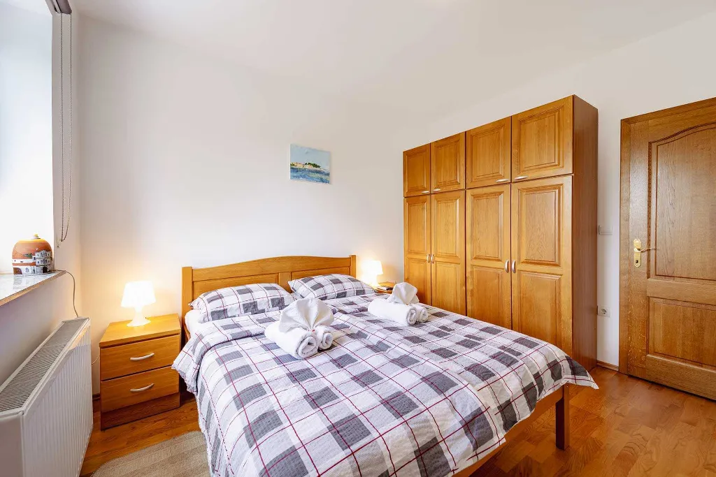 Čeminac Villa for Up to 12 Guests with Pool & Jacuzzi
