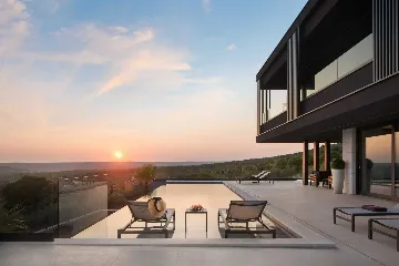 Sea View Villa with Pool in Koromačno