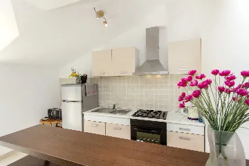 Villa with Pool in Brištane