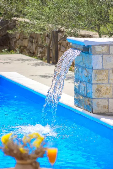 Villa with Pool in Brištane