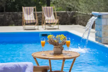 Villa with Pool in Brištane