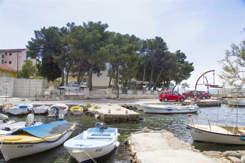 Two-Bedroom Apartment in Šibenik for 4 Guests