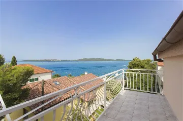 Two-Bedroom Apartment with Sea View in Šibenik