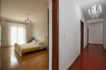 4-Bedroom Sea View Apartment in Šibenik