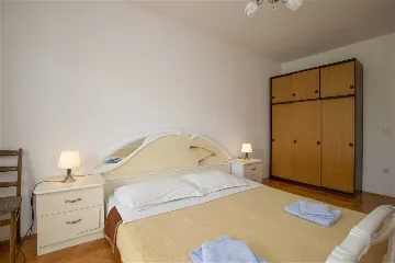 4-Bedroom Sea View Apartment in Šibenik