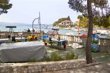 4-Bedroom Sea View Apartment in Šibenik