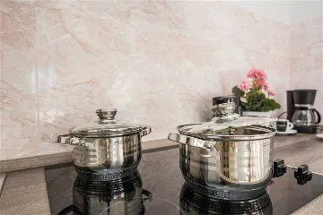 Two-Bedroom Apartment with Shared Pool in Pakoštane