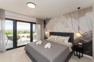 8-Guest Villa with Pool in Seline