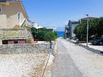 Comfort Retreat Apartment with Parking Vir