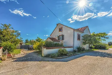 Holiday House in Smilčić for 8 with Private Pool & Sauna