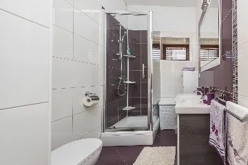 Holiday House in Smilčić for 8 with Private Pool & Sauna