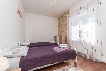 Holiday House in Smilčić for 8 with Private Pool & Sauna