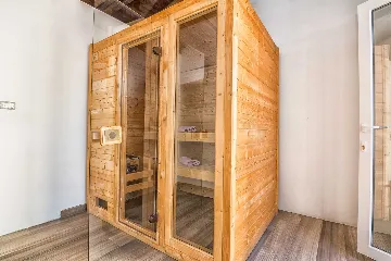 Holiday House in Smilčić for 8 with Private Pool & Sauna