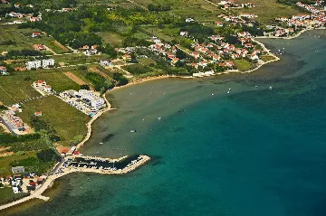 Apartment in Nin (Sabunike) for Up to 5 Guests