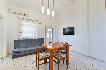 Apartment in Nin for up to 5 Guests