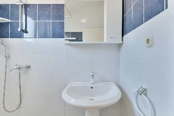 Apartment in Nin for up to 5 Guests