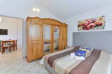 Apartment in Nin for up to 5 Guests
