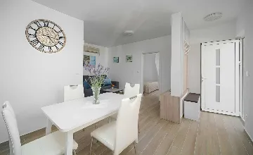 Holiday House with Shared Pool in Vodice