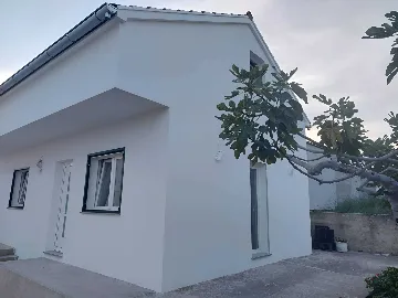 Holiday House with Shared Pool in Vodice