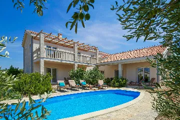 Villa with Private Pool in Rudina, Hvar