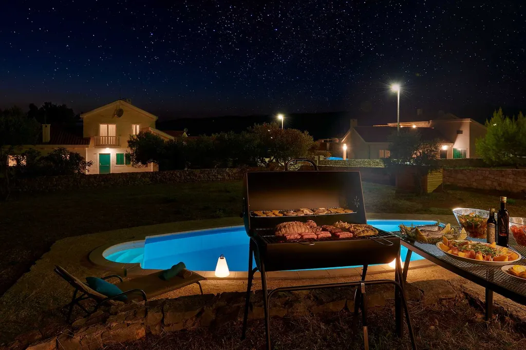 Villa with Swimming Pool in Rudina for 8 Guests