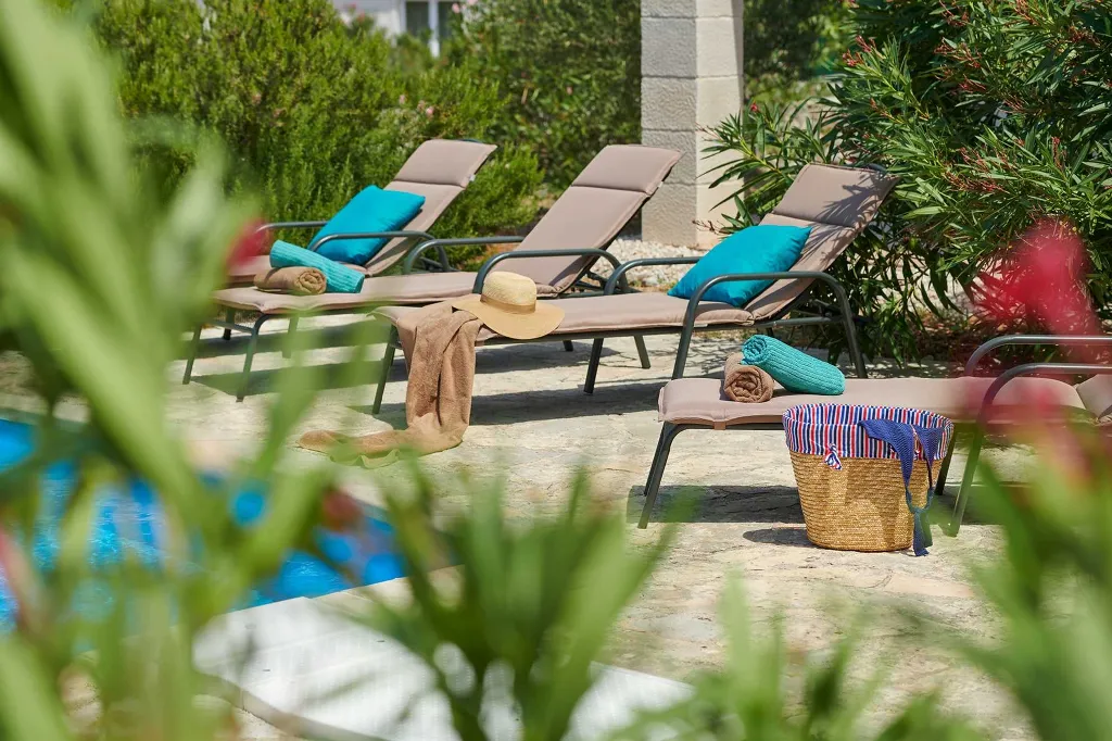 Villa with Swimming Pool in Rudina for 8 Guests