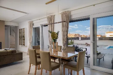 4-Bedroom Villa in Privlaka with Private Pool (8)