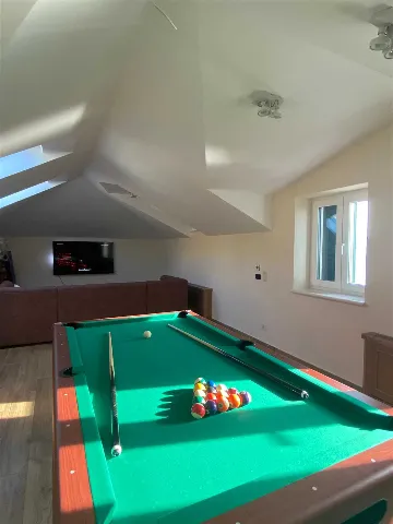 Heated Infinity Pool Stone Villa for 12 in Jesenice