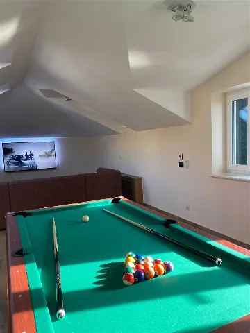 Heated Infinity Pool Stone Villa for 12 in Jesenice