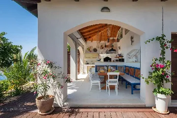 5-Bedroom Villa in Vis with Heated Seawater Pool