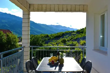 Zagvozd Holiday House with Private Pool