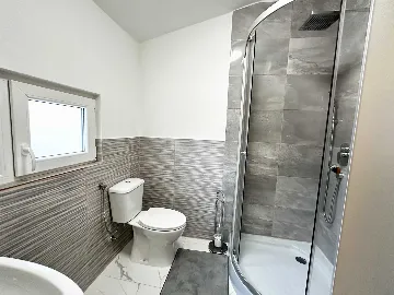 2-Bedroom Apartment for 4 in Vir, Near Beach