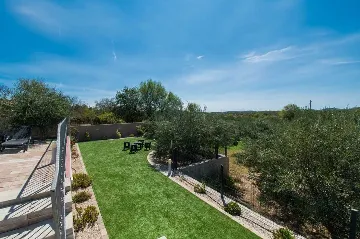 3-Bedroom Villa in Budak with Swimming Pool