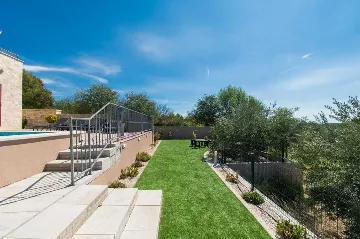 3-Bedroom Villa in Budak with Swimming Pool