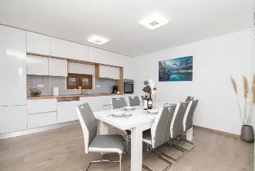 3-Bedroom Villa in Budak with Swimming Pool