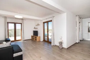 3-Bedroom Villa in Budak with Swimming Pool