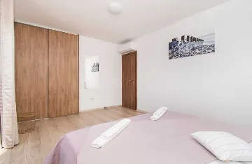 3-Bedroom Villa in Budak with Swimming Pool