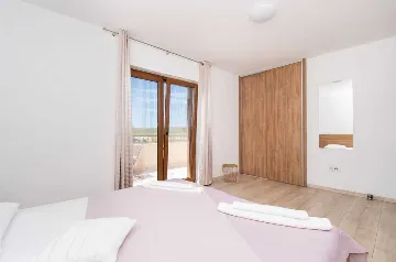 3-Bedroom Villa in Budak with Swimming Pool