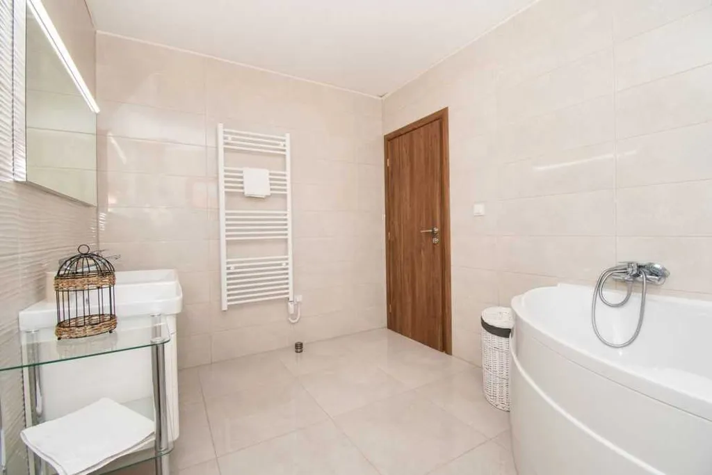 3-Bedroom Villa in Budak with Swimming Pool